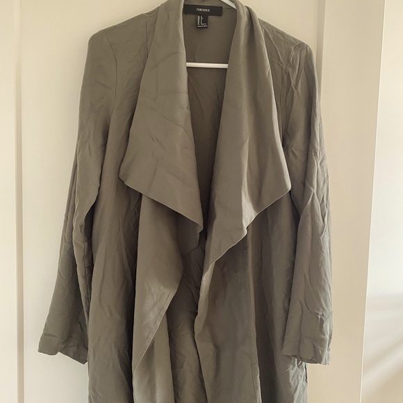 Forever 21 Cardigan Size Small - Picture 1 of 3
